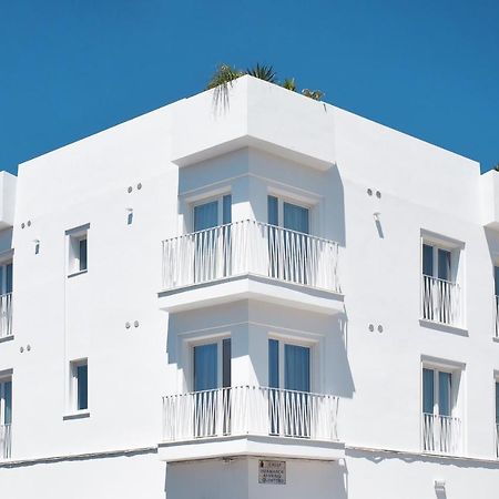 Rio Salado Conil Hostal コニル・デ・ラ・フロンテラ エクステリア 写真
